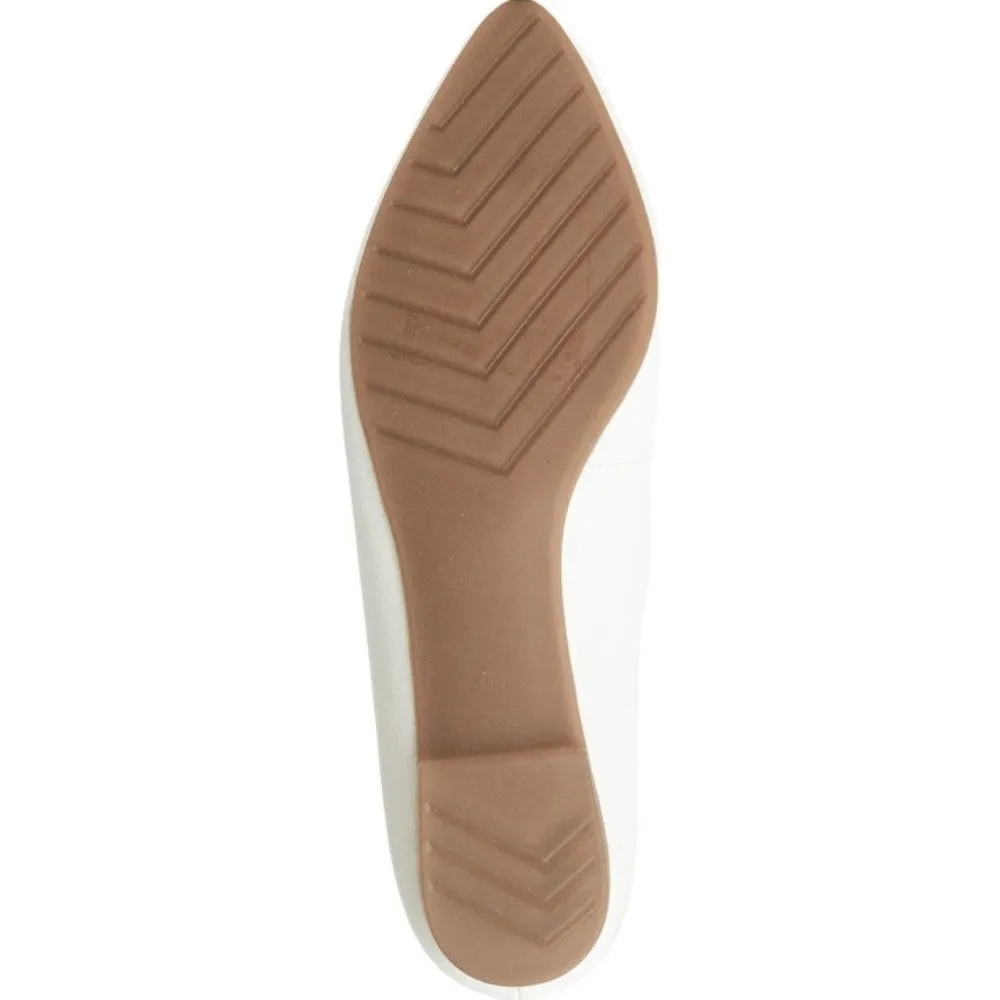 Aimee Cream White Me Too Leather Ballerina Flats