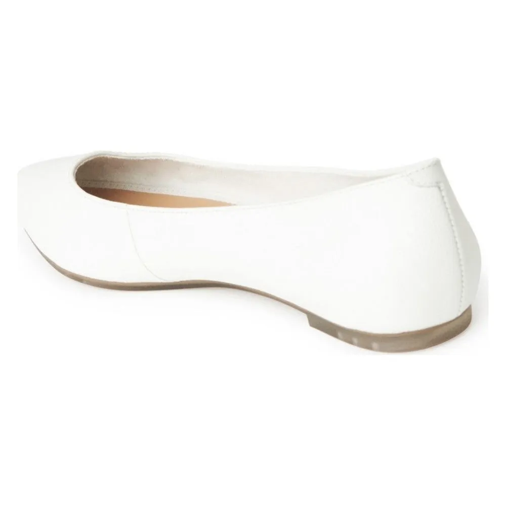 Aimee Cream White Me Too Leather Ballerina Flats