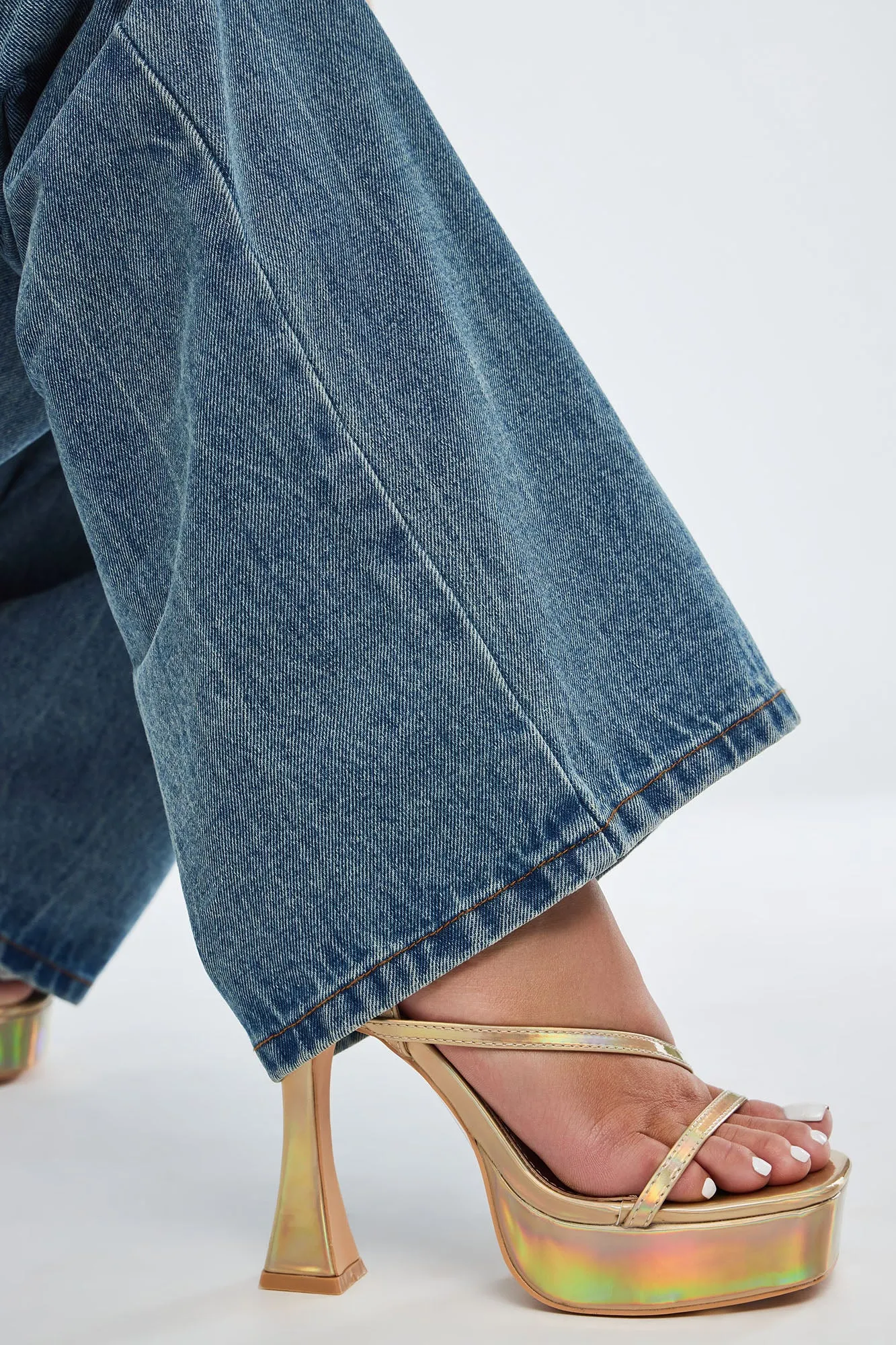 Andrea Platform Block Heels - Gold