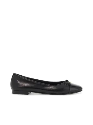 Ballerina Flats With Patent Pointed Toe