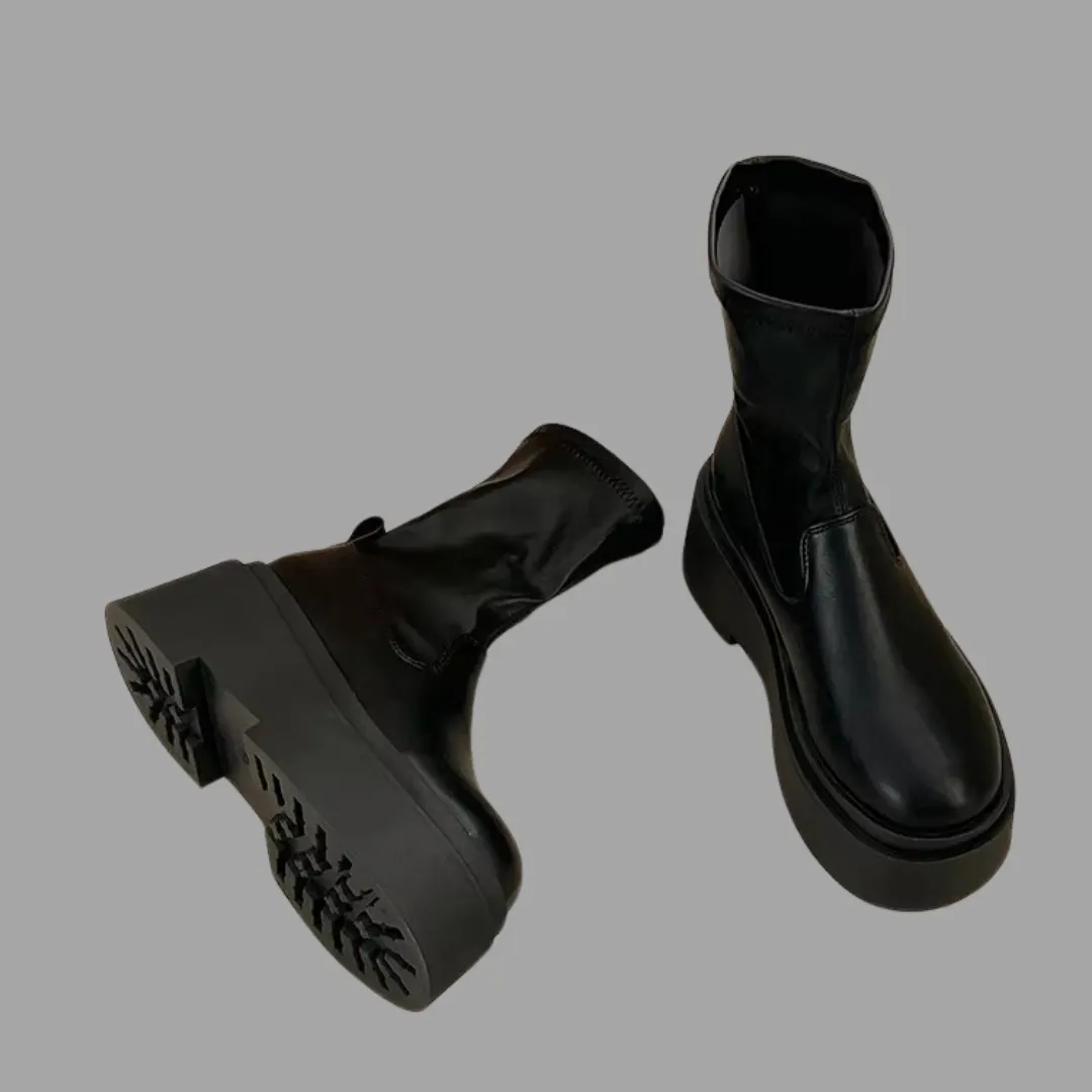 Chunky Platform Boots - Black