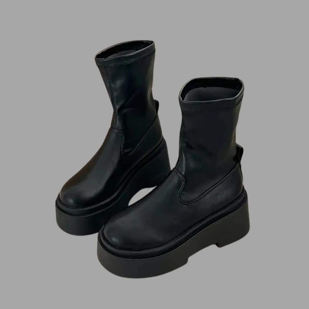 Chunky Platform Boots - Black