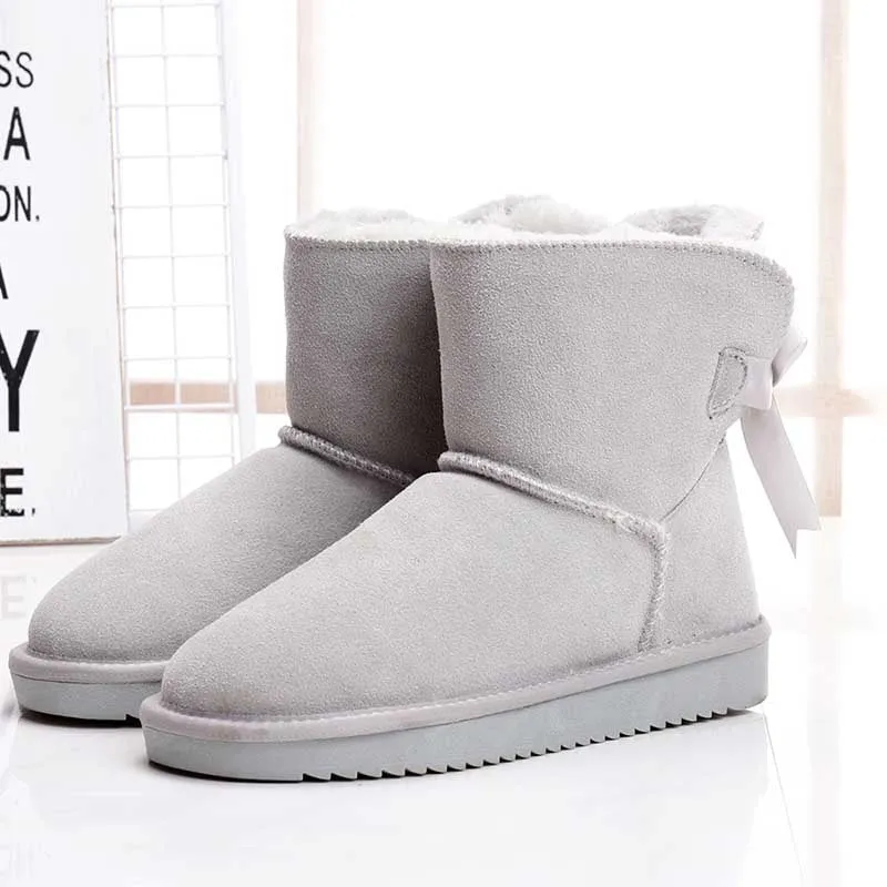Dusty Pink Short Fur Boots