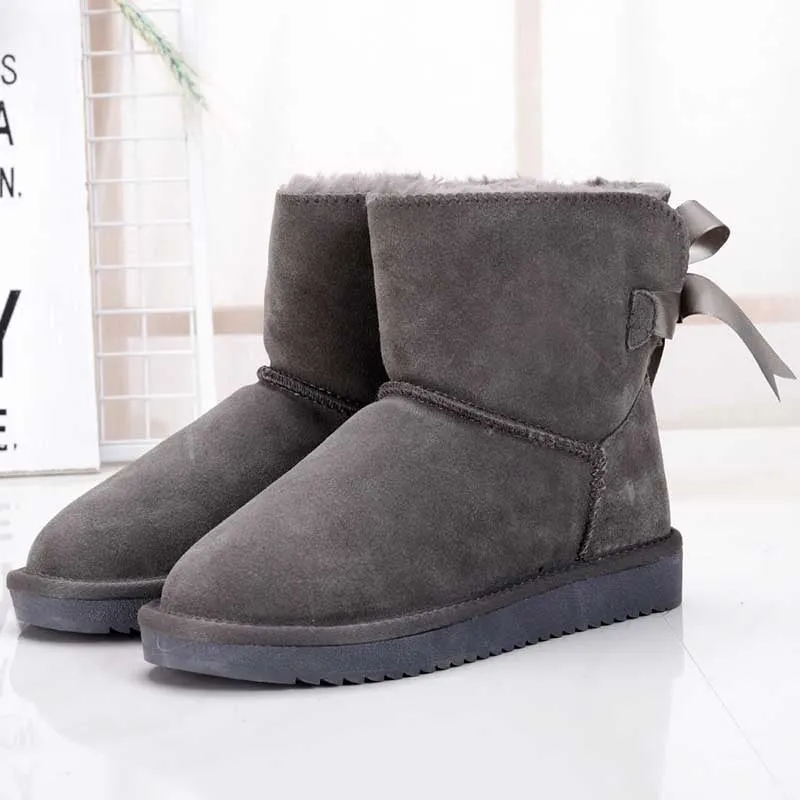 Dusty Pink Short Fur Boots