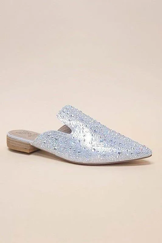 Gem-39 - Pointed Toe Slip On Mule Flats