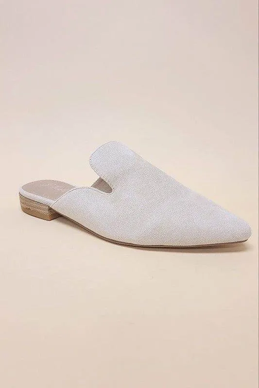Gem-39 - Pointed Toe Slip On Mule Flats