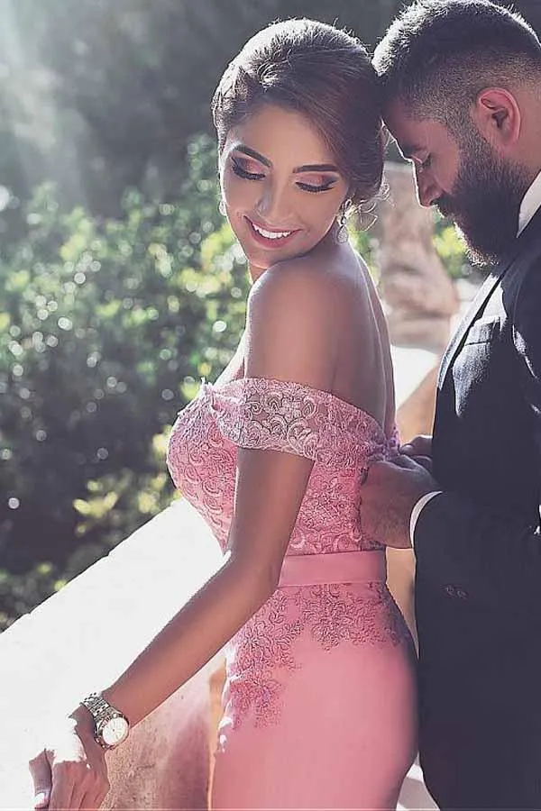 Glamorous Chiffon Off-the-shoulder Neckline Mermaid Formal Dress PG502