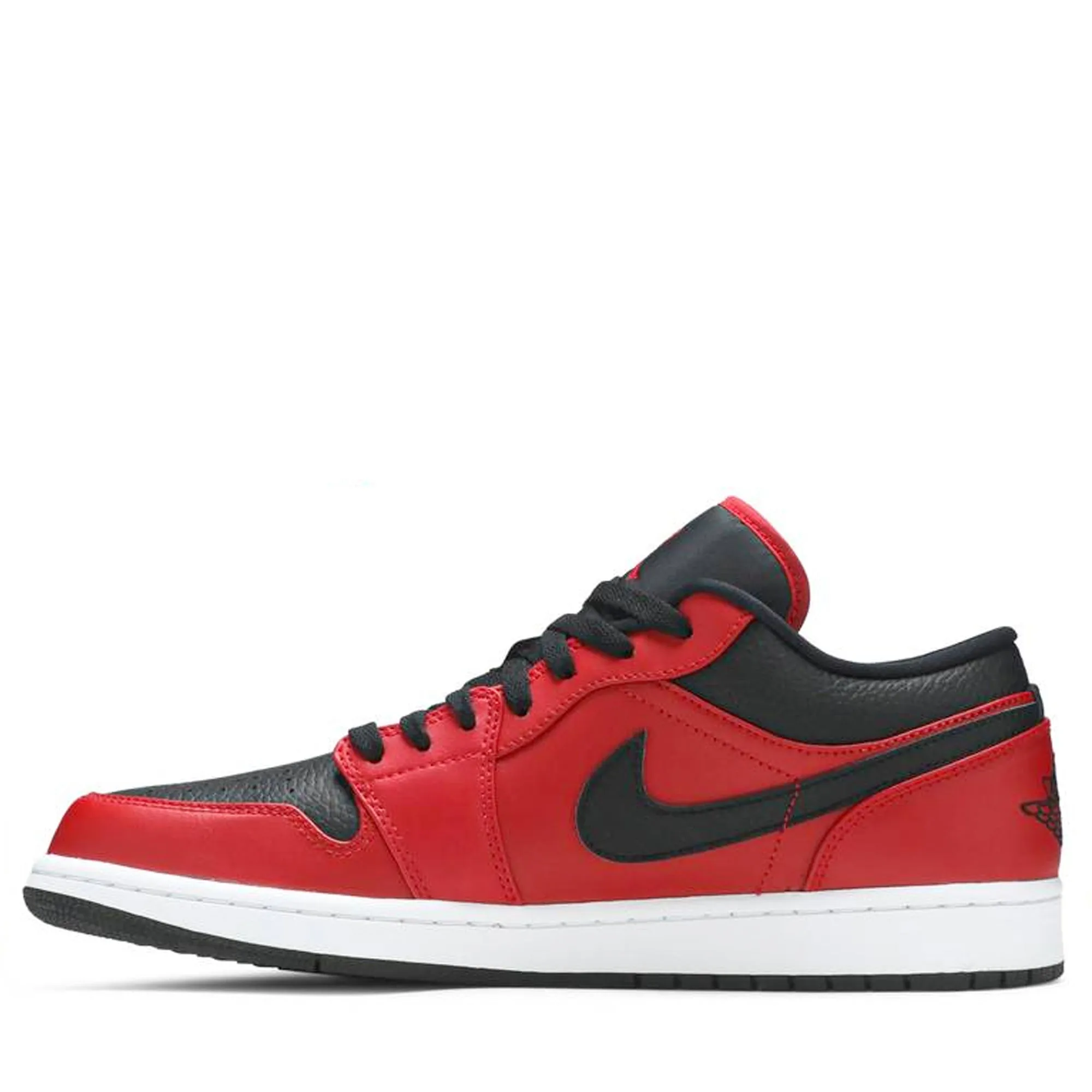 Jordan 1 Low Reverse Bred Pebbled Swoosh