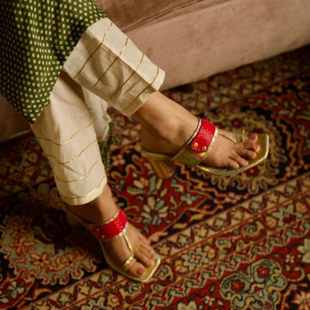Kolas - Iridescent Gold Kolhapuri Block Heels with Changeable Straps
