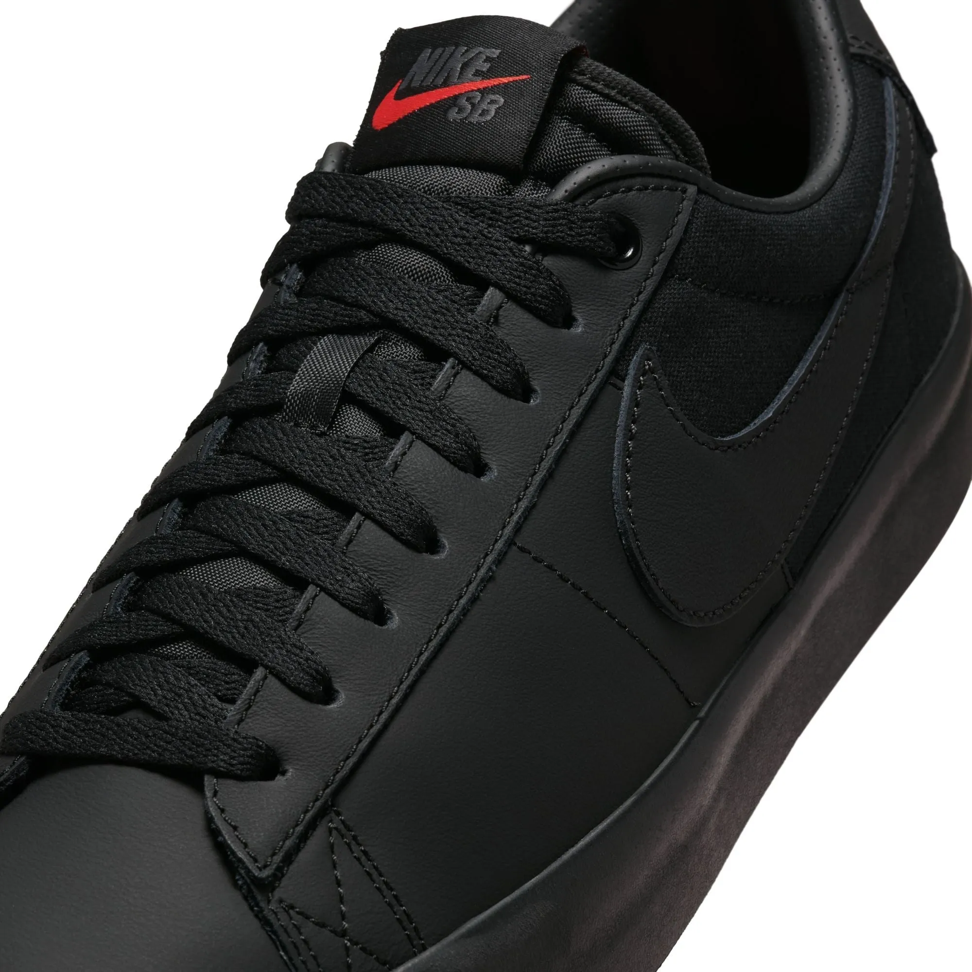 Nike SB Blazer Low GT ISO Skate Schuhe Herren