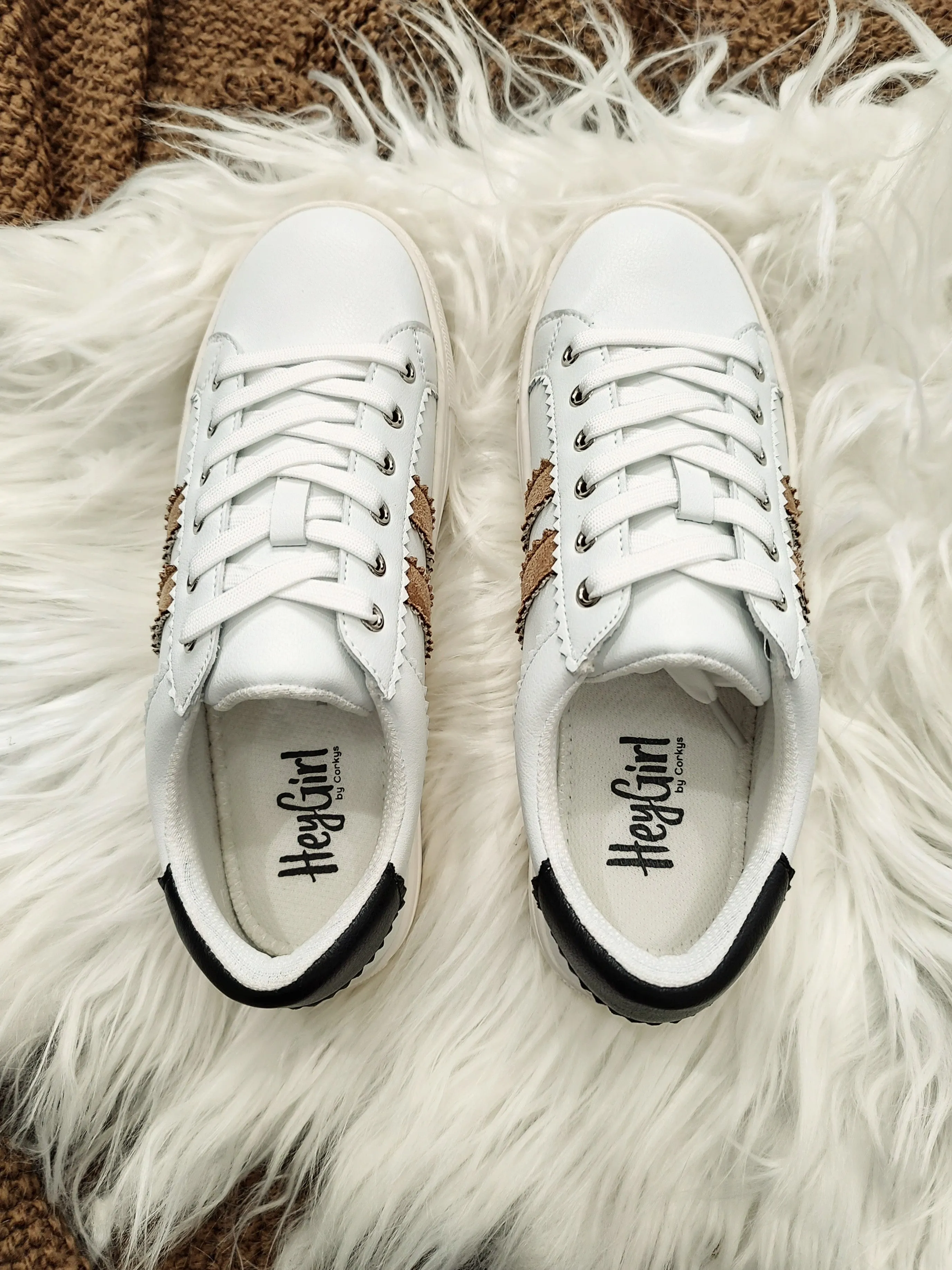 Showtime Sneaker