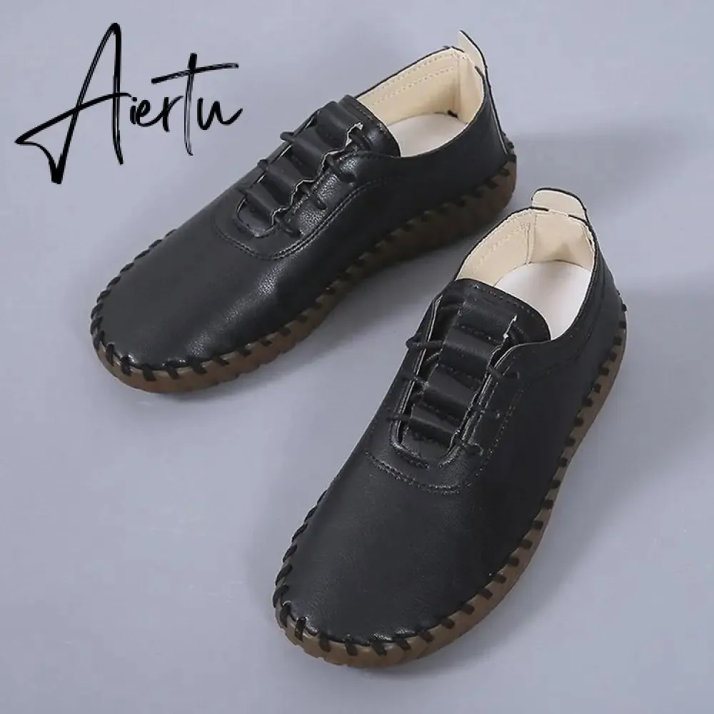 Soft Sole Hollow Single Shoes Women Vintage Leather Low Heels Casual Shoes Woman Outdoor Lace Up Non Slip Loafers