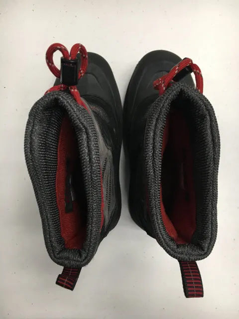 Used North Face HOT Black/Red Kids Size 13 Winter Boots